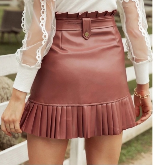 ZARA pleated faux leather mini skirt with belt Pink Size XS - Picture 6 of 16